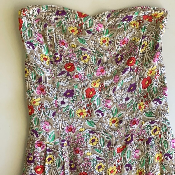 Strapless floral jumpsuit w/ pockets - Picture 1 of 10